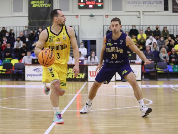 Баскетбол: "Будивельник" продлил победную серию в чемпионате Украины