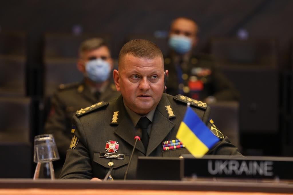 ​Главком ВСУ Залужный обсудил с НАТО угрозу нового этапа агрессии России против Украины