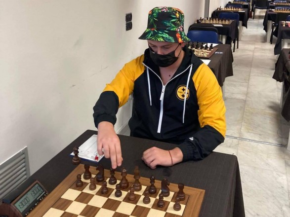 Шахматы: Черновицкий гроссмейстер стал призером турнира в Италии