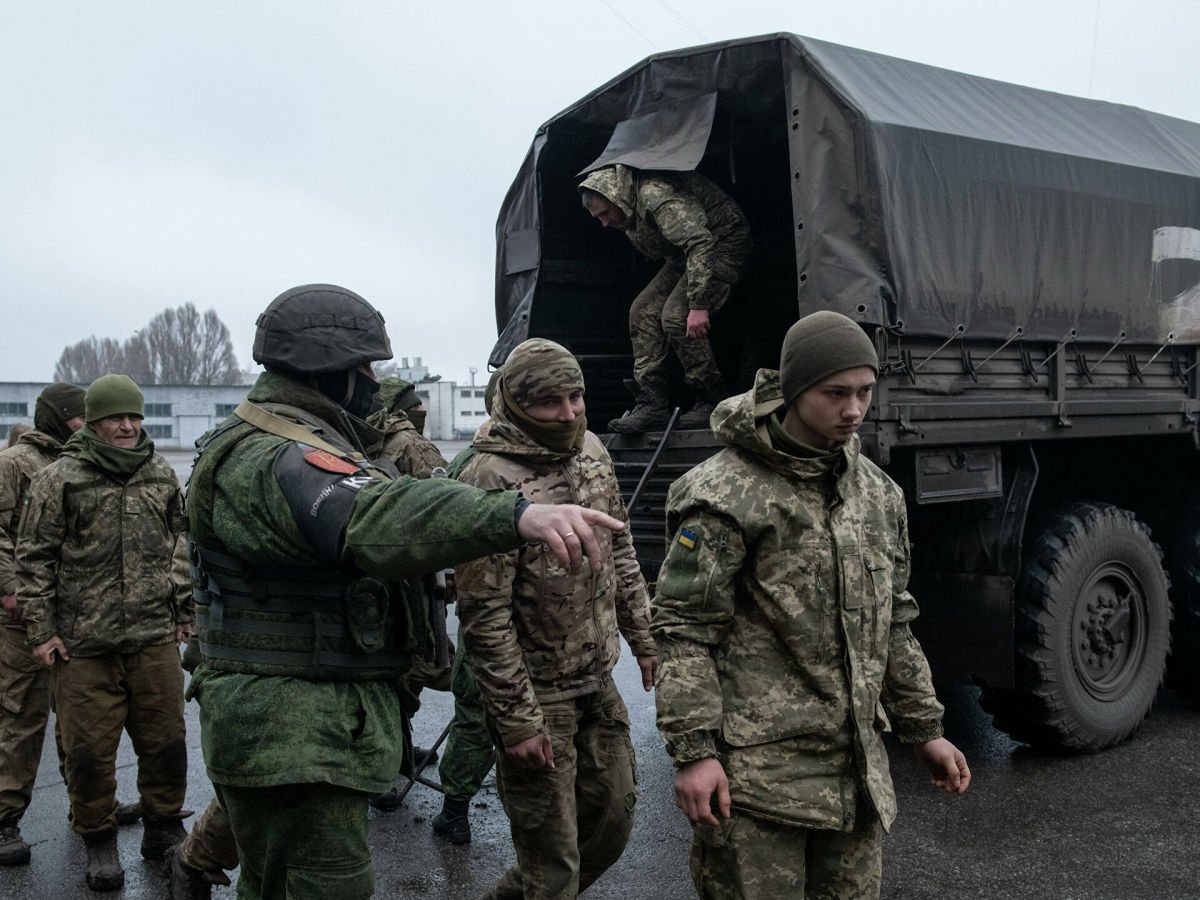 Амнистия и 5 миллионов рублей: Резников предложил солдатам армии РФ "сделку"
