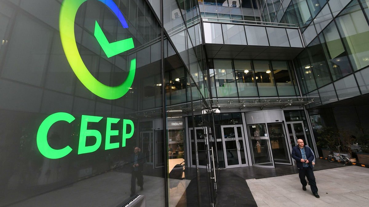 Из Сбербанка РФ после введения санкций побежали топ-менеджеры 