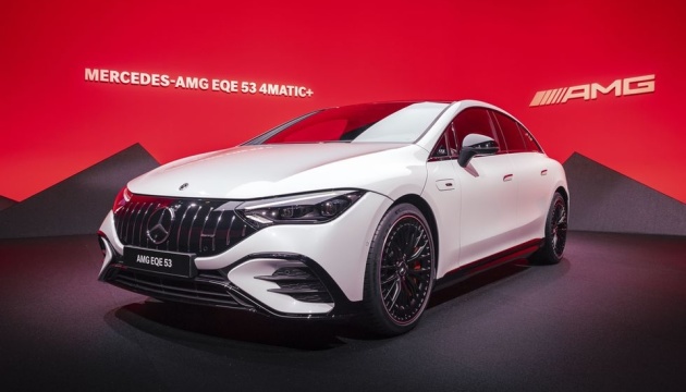 Mercedes представил AMG-версию электроседана с двигателем на 617 «лошадей»