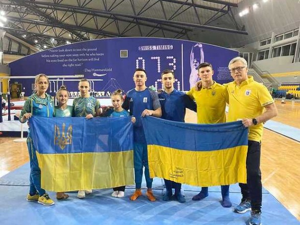 Бан россиянам и белорусам: украинские гимнасты завоевали шесть медалей на турнире в Катаре