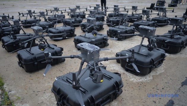 «Армия дронов»: до конца августа планируют закупить 200 дронов-разведчиков