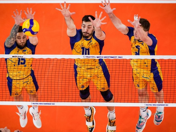 Украина вошла вошла в топ-8 команд чемпионата мира по волейболу