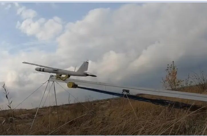 Появилось видео эффектного удара украинского дрона-камикадзе RAM II UAV по российской "Осе"