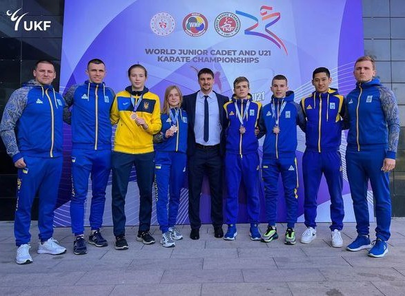 Украинские каратисты завоевали 5 наград на соревнованиях в Турции