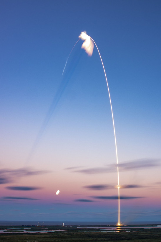 SpaceX вывела на орбиту два спутника связи компании Intelsat