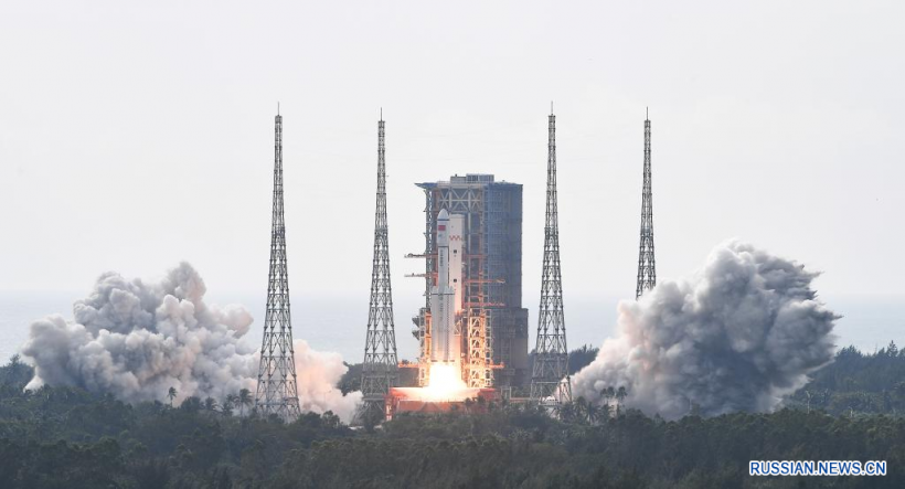 Китай запустил грузовой космический корабль "Тяньчжоу-5"
