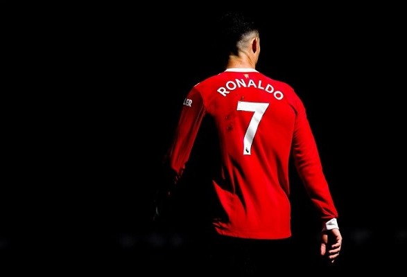 Криштиану Роналду покидает "Манчестер Юнайтед": что известно