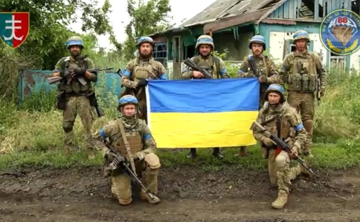 ​Украинские защитники давят врага в районе Берховки: в ВСУ и ISW озвучили картину боев за Донбасс