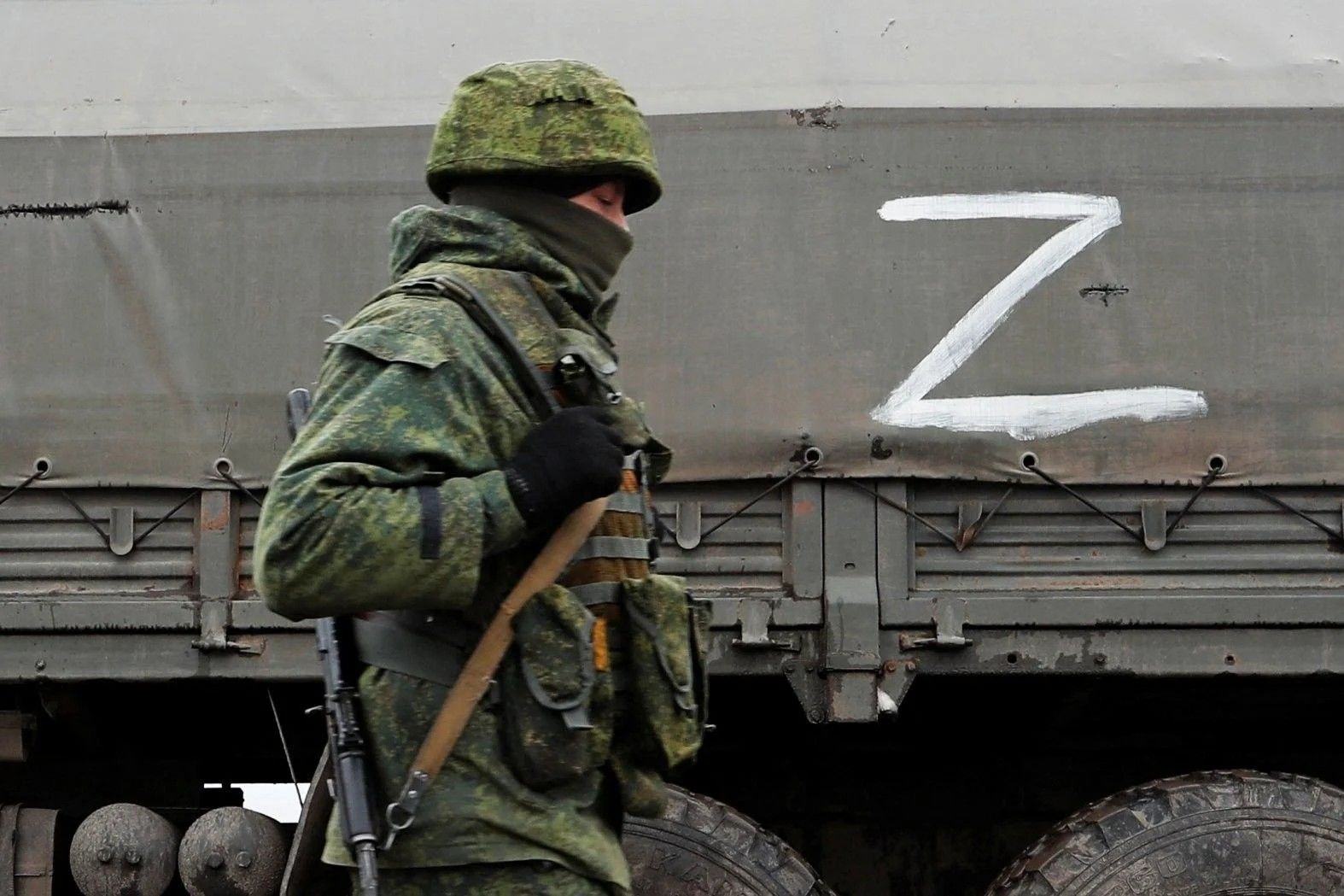 ​"И в Крыму могут, и в Донецке", – на оккупированных территориях массово травят солдат РФ, Z-канал в тревоге