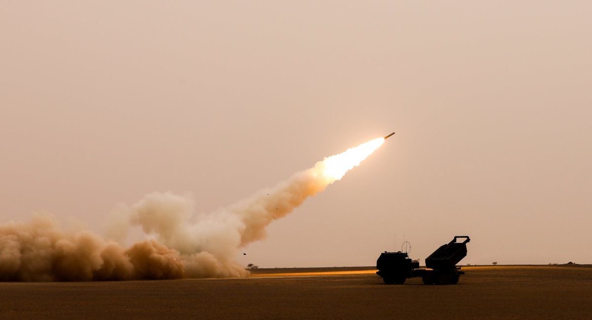 "Не успели тронуться даже": ВСУ ракетами HIMARS разгромили батальон мобиков из Чувашии 