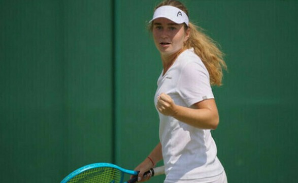 Украинская теннисистка Дарья Снигур выиграла второй теннисный турнир в этом году