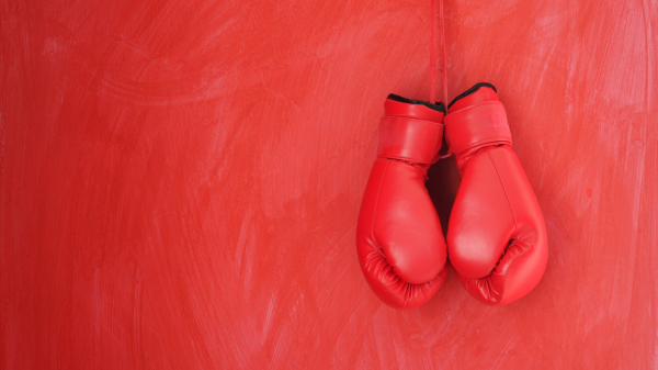 На соревнованиях по боксу в Первоуральске погиб 14‑летний подросток