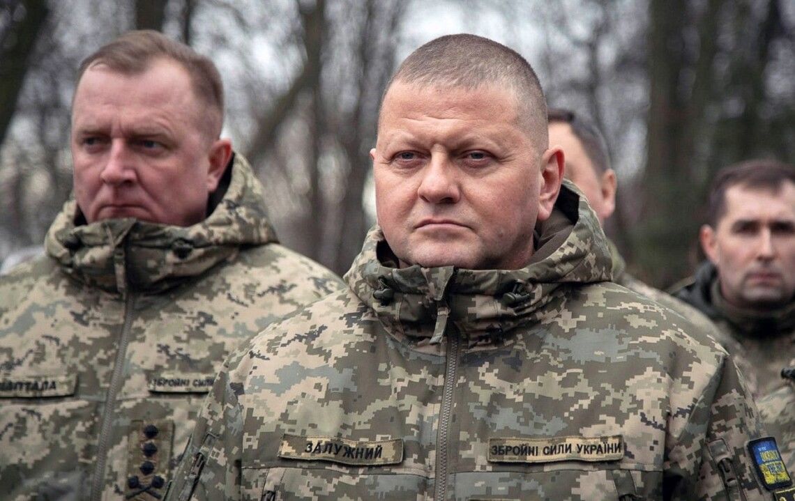 Залужный показал видео поездки на фронт под Купянск и рассказал о ситуации на поле боя