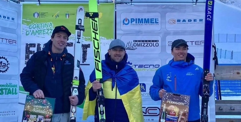 Украинский лыжник завоевал две медали на соревнованиях по скоростному спуску в Италии