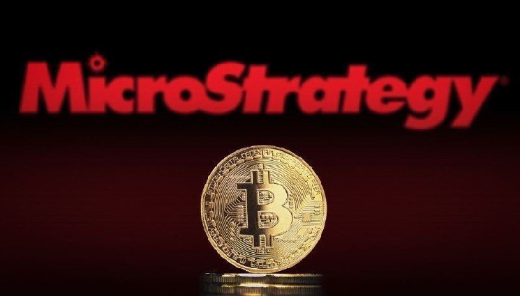 How much will MicroStrategy stock be worth if Bitcoin hits $100,000?
