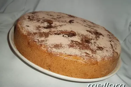 Медовик с черносливом и орехами