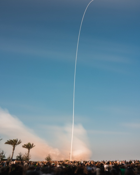 SpaceX впервые запустила самую большую ракету в мире Starship V3: как прошел дебютный тест